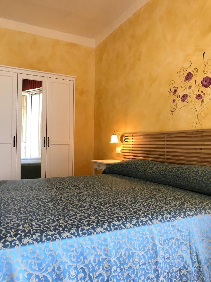 Albergo Villa Angela Toscolano-Maderno Exterior foto
