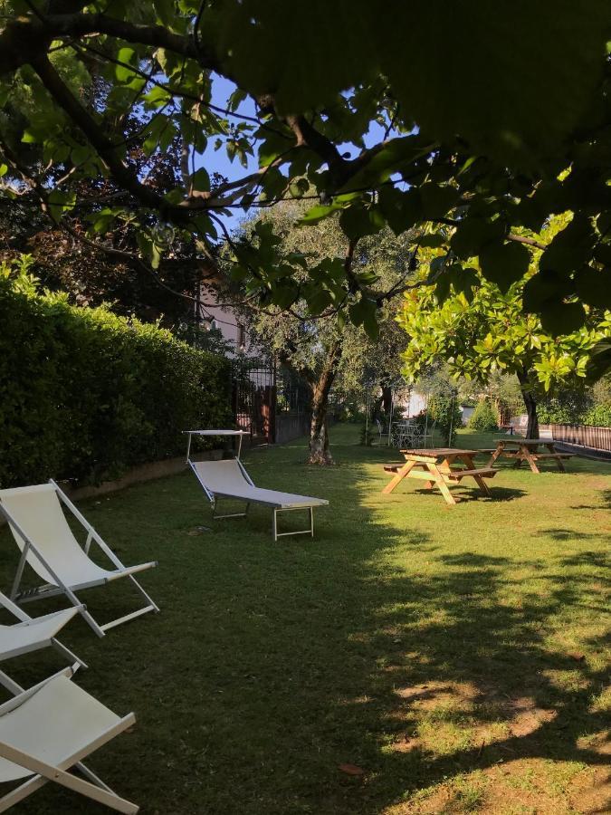 Albergo Villa Angela Toscolano-Maderno Exterior foto